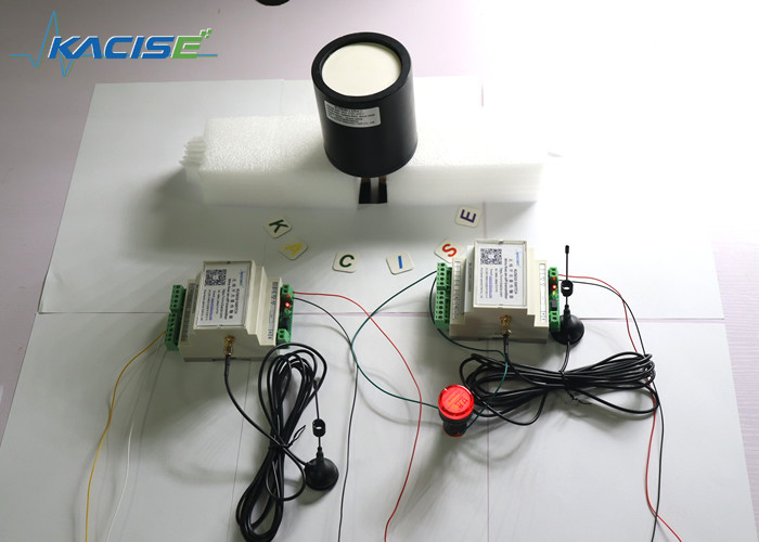 20m KUS630C Sensor de nivel ultrasónico de distancia con compensación de temperatura con clase de protección IP68