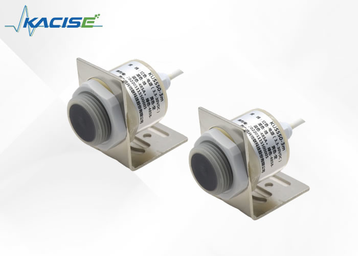 Sensor de distancia de sensor de nivel ultrasónico PVDF / PTFE resistente a la corrosión KUS en la industria alimentaria / médica / química