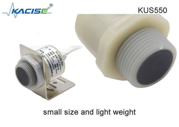 Sensor de nivel ultrasónico de la serie KUS550 con protección IP68 y material de cáscara PVDF de bajo consumo de energía