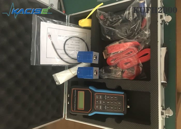 Medidor de flujo ultrasónico portátil KUFH2000B con función de tarjeta SD para tuberías DN15-DN6000 y precisión de ±1%