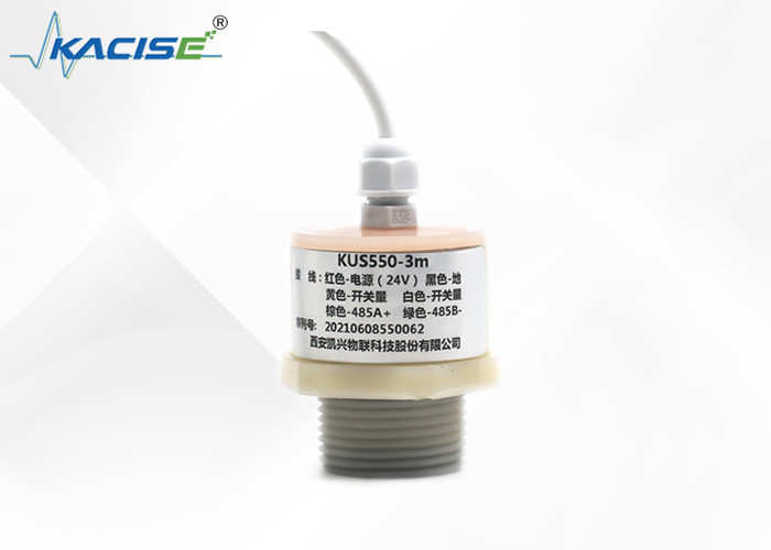 Sensor ultrasónico compacto de alta sensibilidad de la serie KUS550 Resistente a la corrosión con una precisión de medición ≤1 %