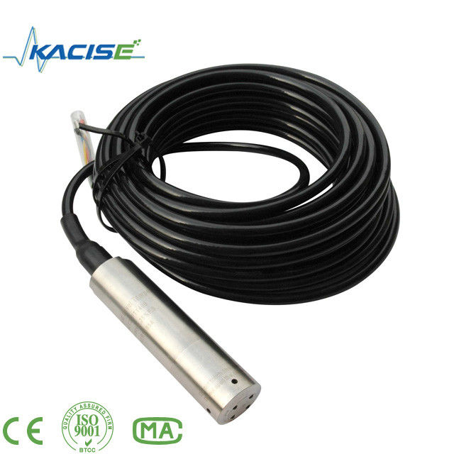 Resistente a la corrosión IP68 Sensor de nivel de presión sumergible impermeable con alta precisión ± 0,25% F.S para aplicaciones petroquímicas