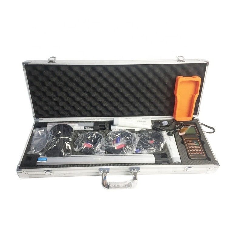 Medidor de flujo ultrasónico digital económico con una precisión del 1,0% para tubos DN15-DN6000mm y protección IP68