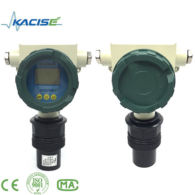 Transmisor de nivel ultrasónico a prueba de explosiones con medición sin contacto y precisión del 0,3 % para aguas profundas