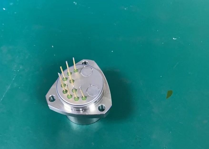 Sensor acelerómetro flexible de cuarzo serie KSJB5 de diámetro de montaje de 25 mm con resolución