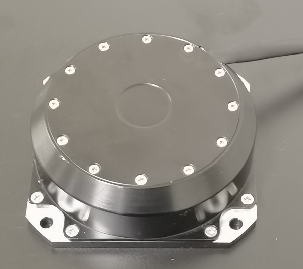 Sensor de giroscopio electrónico de precisión para navegación ≤ 0,005o/H^1/2 Coeficiente de marcha aleatoria