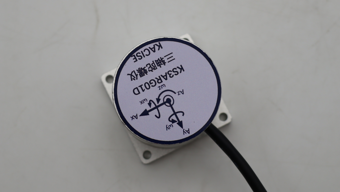 MEMS Giroscopios de tres ejes para UAV con peso inferior a 100 g con interfaz eléctrica RS422