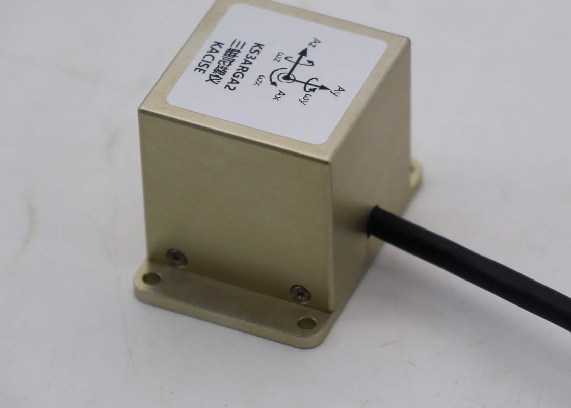 Sensor giroscópico de salida analógica de arranque rápido MEMS con voltaje de desplazamiento de 1,65 ± 0,02 V