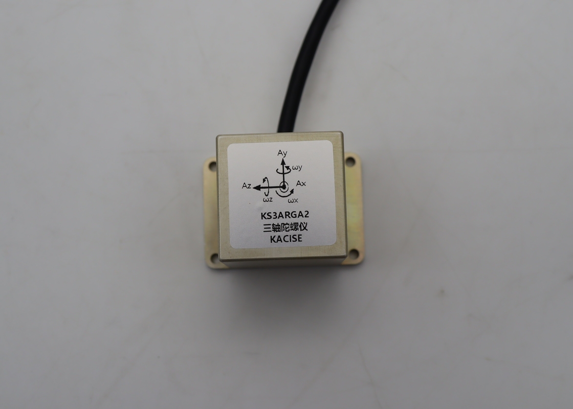 Mems Sensores giroscópicos para sistemas de estabilización de robots o cámaras con tamaño 43x30,5x30,5 mm y peso ≤ 50 g