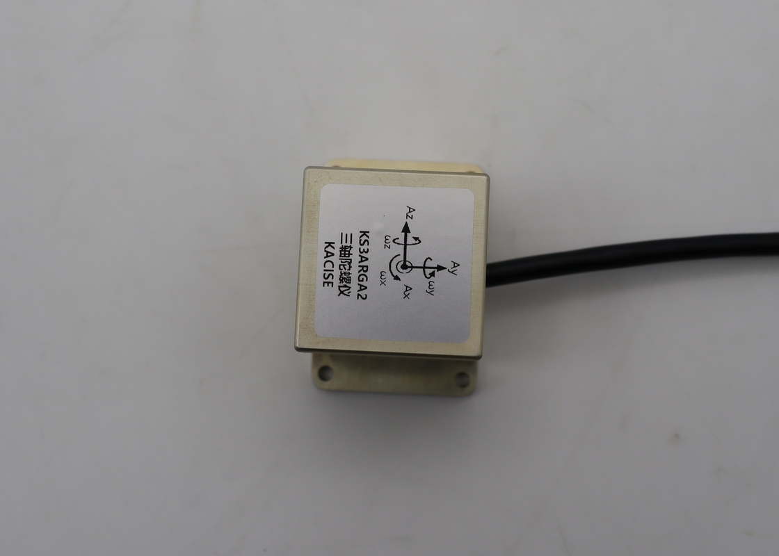 Mems Sensores giroscópicos para sistemas de estabilización de robots o cámaras con tamaño 43x30,5x30,5 mm y peso ≤ 50 g