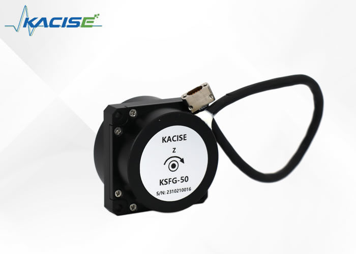 Giroscopio de fibra óptica de alta precisión con un factor de escala ≤ 10 ppm, no linealidad, peso ligero < 130 g y amplio rango de temperatura -45 ̊+70 °C