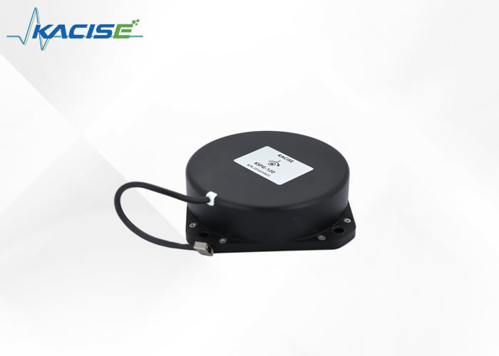 Sensor giroscópico compacto y eficiente con ≤ 5 ppm de no linealidad del factor de escala