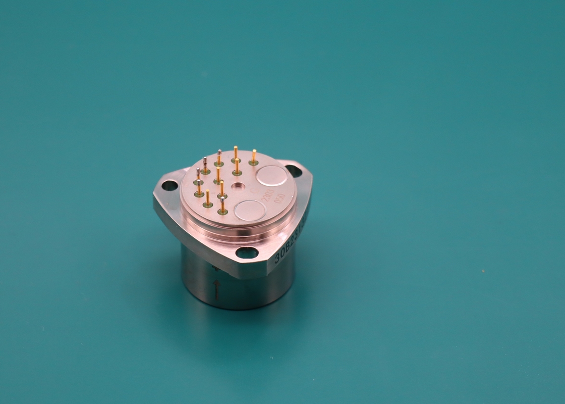 Factor de escala 1.2 ~ 1.6mA / G Sensor de acelerómetro resistente a los golpes para aplicaciones de precisión