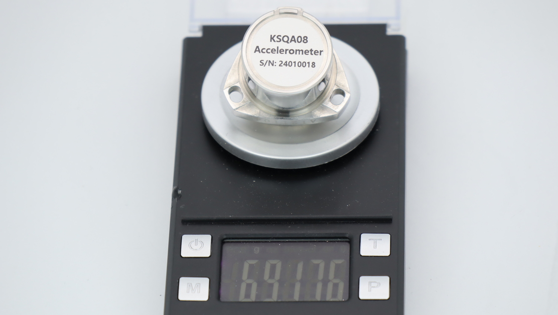Sensor de acelerómetro de amplio rango de temperatura de -55.C a 80.C Resistencia a las vibraciones en funcionamiento de 15 g