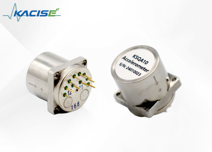 Acelerómetro flexible de cuarzo de alta precisión con resistencia a los golpes de 100 g y amplio rango de temperatura de funcionamiento de -45 °C a +80 °C