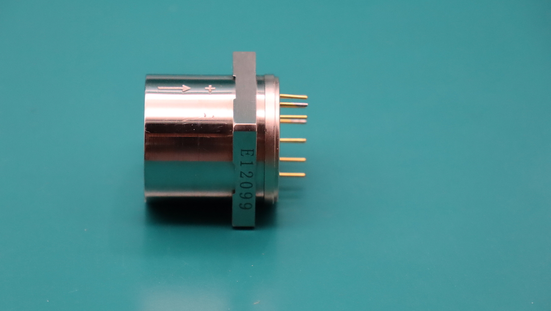 Sensor de acelerómetro sinusoidal de pico de vibración de 15 g 20 Hz 2000 Hz para monitoreo de estado de la máquina
