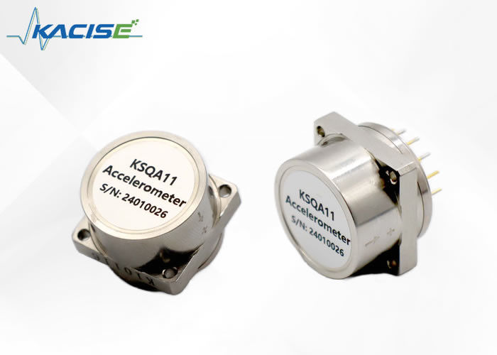 Sensor acelerómetro flexible de cuarzo con pico sinusoidal de vibración de 25 g a 20 Hz ~ 2000 Hz, linealidad ≤ 40 μg/g2 de alta precisión y amplio rango de temperatura de -45 °C a +100 °C