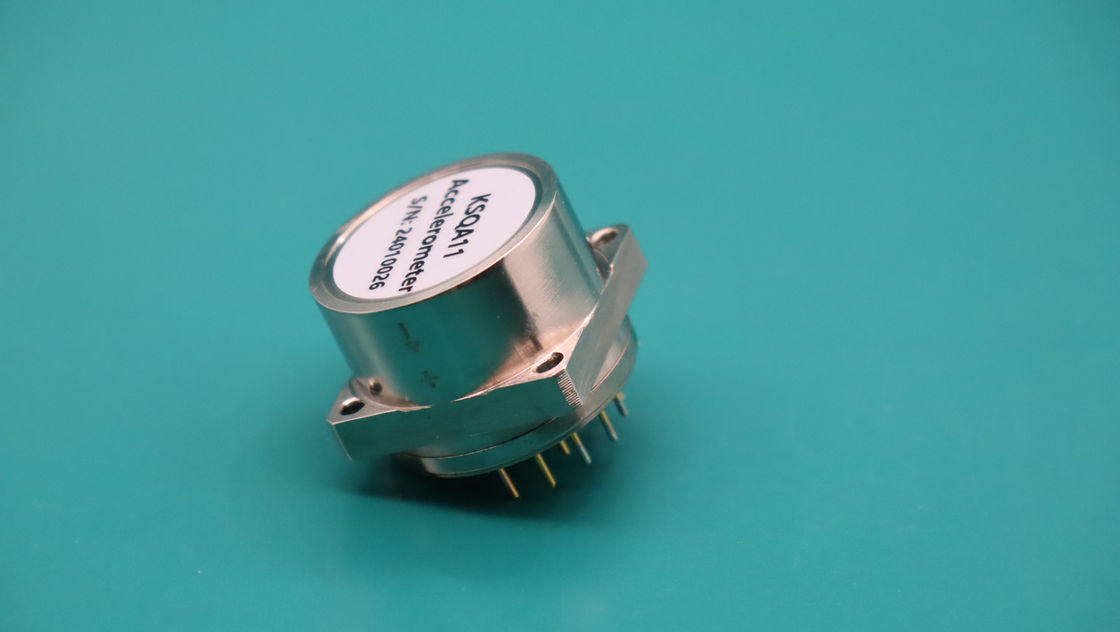 Sensor acelerómetro flexible de cuarzo con pico sinusoidal de vibración de 25 g a 20 Hz ~ 2000 Hz, linealidad ≤ 40 μg/g2 de alta precisión y amplio rango de temperatura de -45 °C a +100 °C