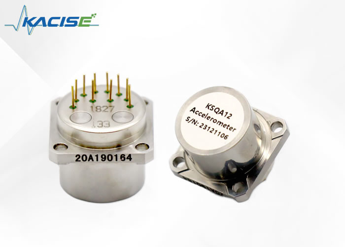Sensor de acelerómetro de 1 MHz con sensibilidad de 0,8 mA/g Temperatura de almacenamiento -55°C+80°C Resolución de almacenamiento < 5μg Resolución