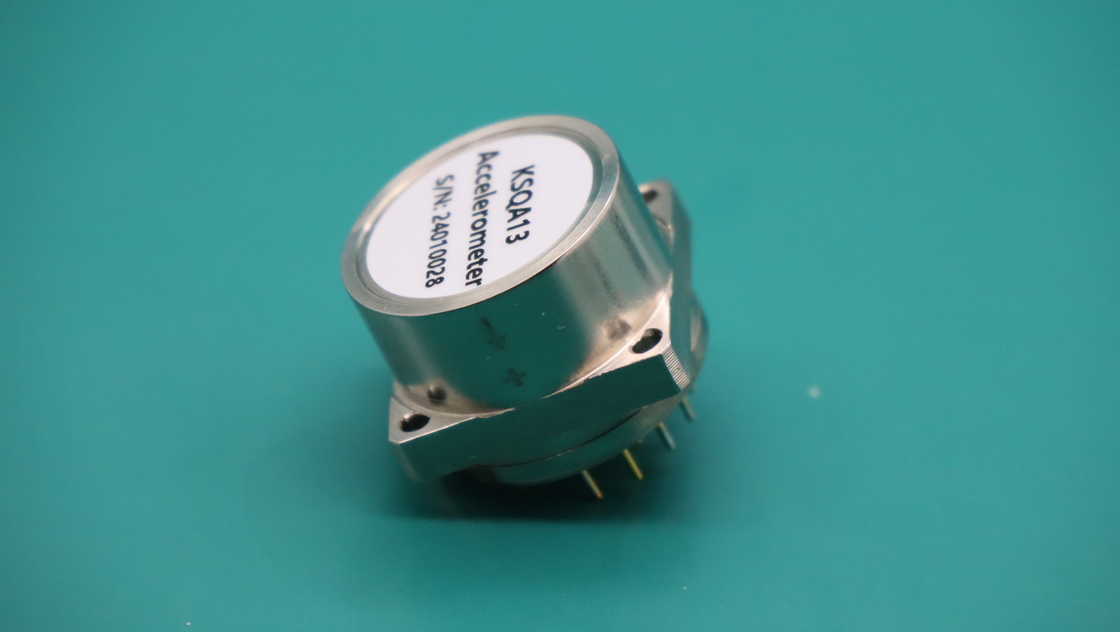 Ventilación de potencia ±12~±18V Acelerómetro de corriente continua con amplio rango de temperatura de almacenamiento -55°C+120°C