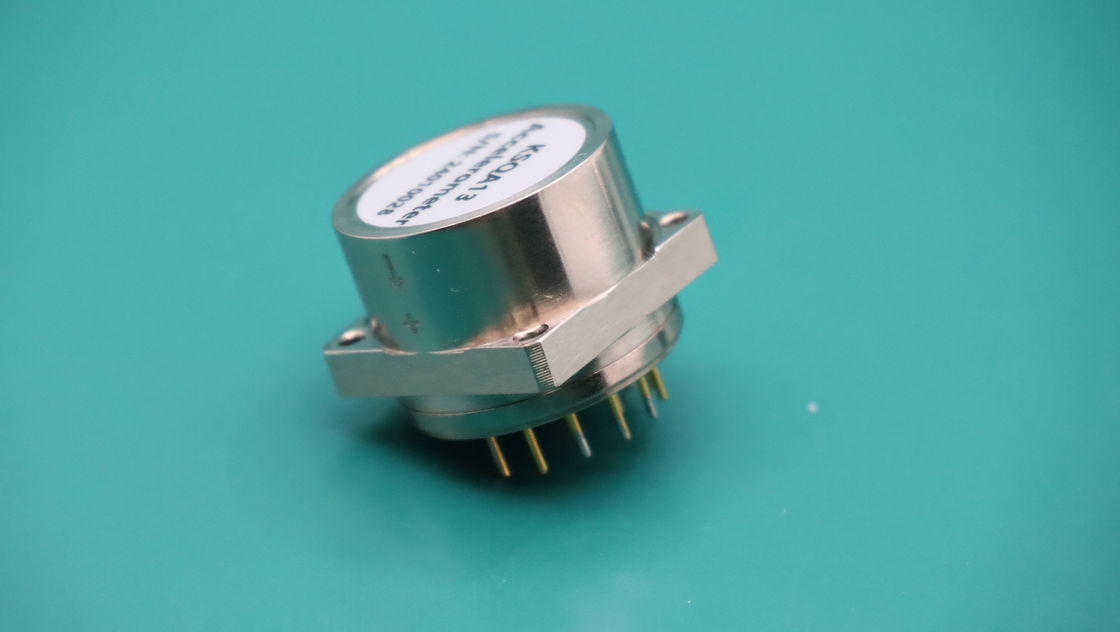Sensor de acelerómetro de resistencia al choque de 500 g con factor de escala de 2,3 ~ 3,5 mA / g y temperatura de funcionamiento de -45 °C ~ + 100 °C