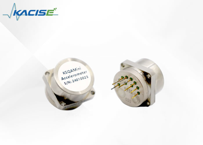 Sensor de vibración preciso con 20g Pico seno 2,3-3,5mA/g Factor de escala 55°C+130°C Temperatura de almacenamiento