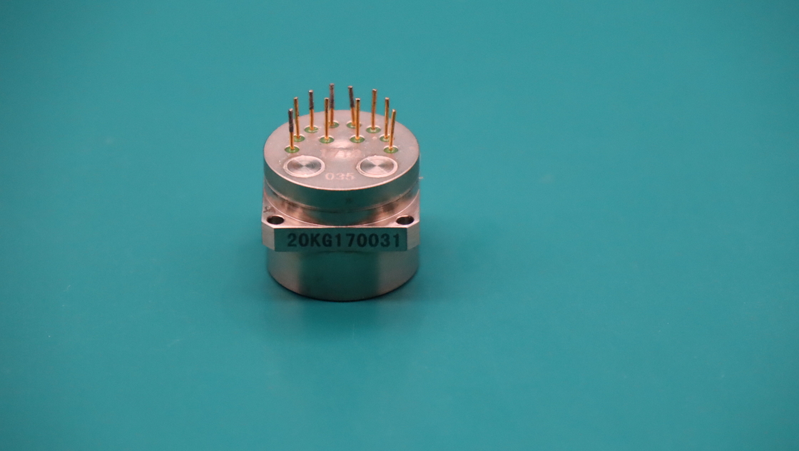 Sensor de acelerómetro resistente a la temperatura con rango de funcionamiento de pico de vibración seno 20g 10Hz 2000Hz