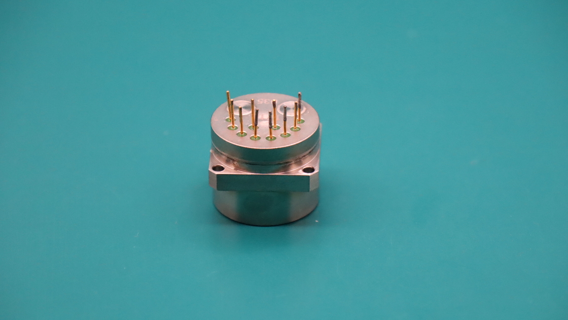 Sensor de vibración preciso con 20g Pico seno 2,3-3,5mA/g Factor de escala 55°C+130°C Temperatura de almacenamiento
