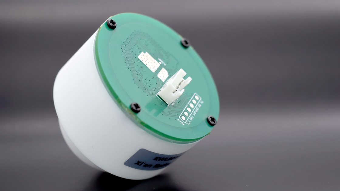 Módulo de sensores de nivel de radar KLM800 de alta integración con anchura de haz de antena de ±2,75° y rango de medición de 10 m