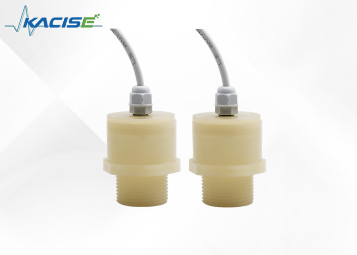 3G Transmisor Material PVDF Sensor de nivel de agua ultrasónico Salida digital 24VDC Voltado de funcionamiento