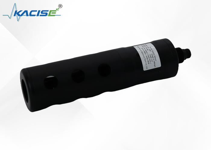 El sensor de nitrógeno de amoníaco en línea KWS-200 compensa automáticamente el pH y la temperatura en el agua