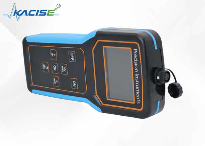 Medidor de flujo portátil portátil de 12V con batería de litio recargable con clasificación IP67 y salida RS485