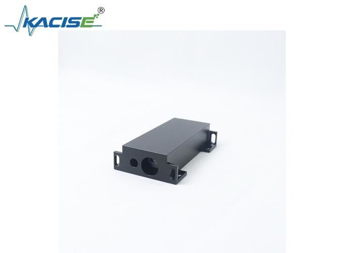 Sensor de distancia láser de alta precisión ± 1 mm con alcance de 40 m y láser de clase II para mediciones precisas