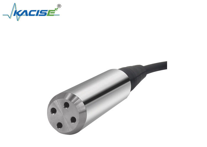 Sensor de nivel sumergible analógico de 1 a 5 V con una precisión de ±0,5% FS/año y carcasa de acero inoxidable para aplicaciones industriales