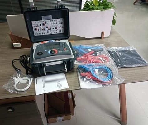Teste de aislamiento Megger MIT1025-UK con salida, resistencia de 20 Teraohms, tensión de prueba de rango múltiple de 10 kV