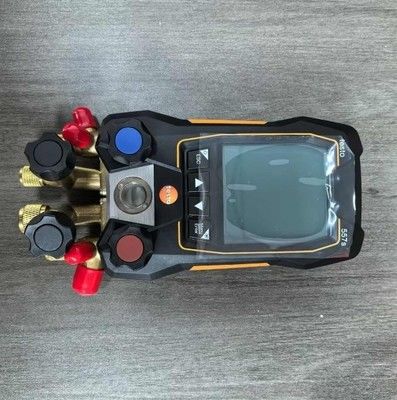 testo 557s Kit de vacío inteligente con mangueras - colector digital inteligente con sondas inalámbricas de vacío y temperatura inalámbricas y 4 conjuntos de mangueras