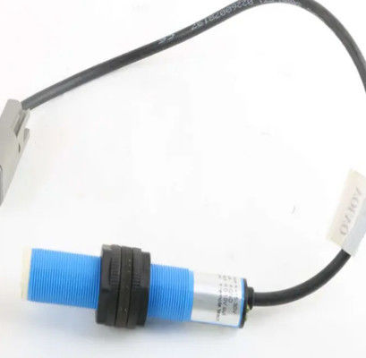 Sensor de distancia ultrasónico Honeywell serie 943 con frecuencia de 180 KHz, carcasa de plástico y repetibilidad de ± 2 mm