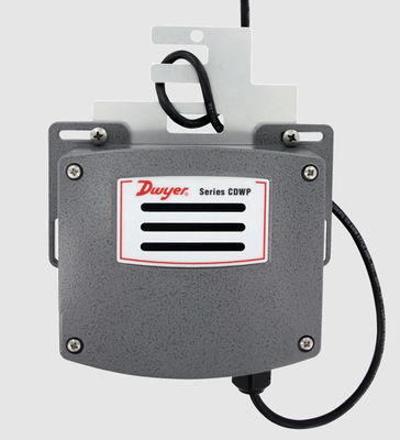 Dwyer EcoGuard CDWP Transmisor de dióxido de carbono no lineal 16 ppm y dependencia de la presión 0,13% de la lectura por mm de Hg