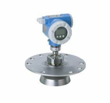 Sensor de nivel de radar E+H FMR62B con distancia de medición de 80 M, temperatura de proceso de -40...+200 °C y precisión de +/- 1 mm