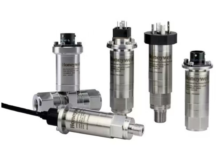 Transductor de presión configurable Honeywell FP5000 con un rango de 0,36 psig/a a 5.000 psig/a y una precisión de escala completa de ±0,1% ((número de parte:060-R161-11-01)