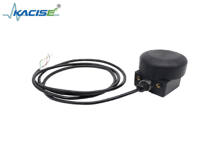 Sensor de evitación de obstáculos submarinos de cinco haces con alimentación de 10,8 VCC a 26 VCC, precisión de medición de ±0,5 % y zona ciega <20 cm