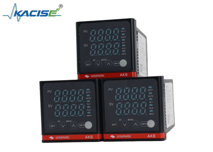 Controlador de temperatura de la serie YAK6 con memoria no volátil, precisión FS de ±0,5% y tamaño del panel 48×48