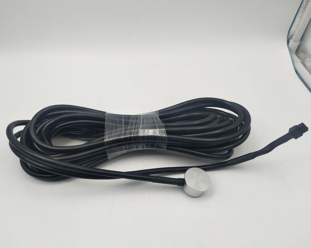 Sensor de nivel ultrasónico con precisión del 0,5%FS y fuente de alimentación de 24 VCC para aplicaciones a prueba de explosiones