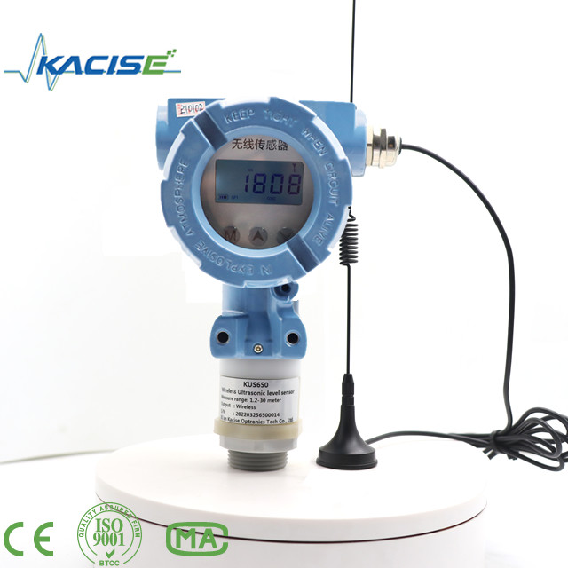 Sensor ultrasónico para la distancia y la medida llana de KUS650