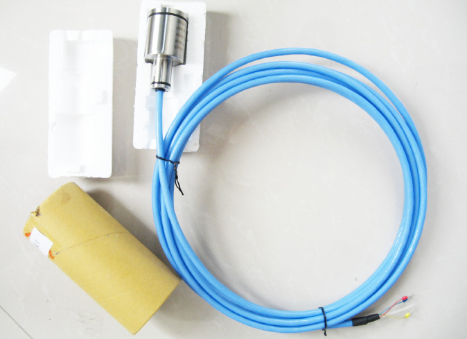 Sensor sumergible de salida múltiple de la presión/impulsión líquida de la baja tensión del sensor llano
